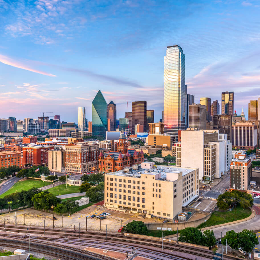 Dallas, TX skyline